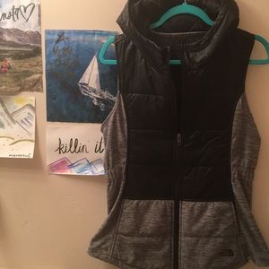 The North Face Medium grey/ black vest